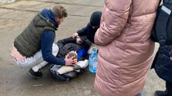  Одеські інспектори роти тактико-оперативного реагування надали допомогу хлопцю, якому стало зле посеред вулиці 